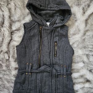 BB Dakota Gray Quilted Vest